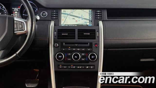 Land Rover Discovery Sport 2.2 SD4 HSE Luxury 2015 — фото 14