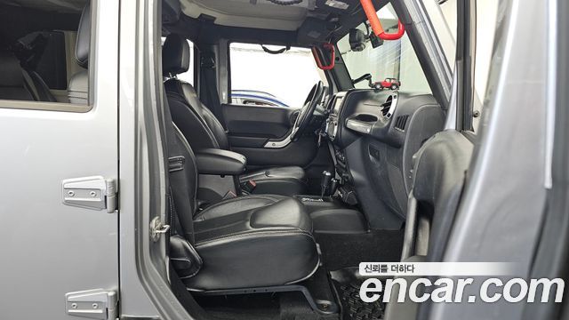 Jeep Wrangler (JK) 2.8 Diesel Sahara 4Door 2013 — фото 11
