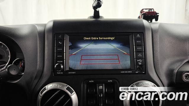 Jeep Wrangler (JK) 2.8 Diesel Sahara 4Door 2013 — фото 15