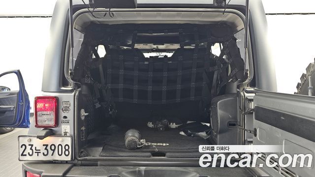 Jeep Wrangler (JK) 2.8 Diesel Sahara 4Door 2013 — фото 20