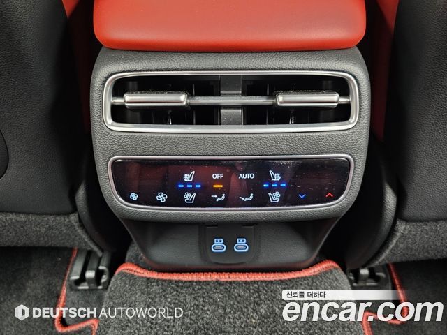 Genesis GV70 3.5T Gasoline AWD 2025 — фото 19