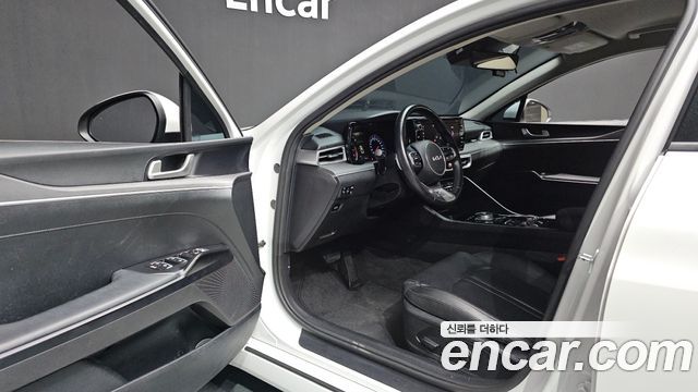 Kia K5 (III) 2.0 LPI(Renter car) Trandy 2022 — фото 10