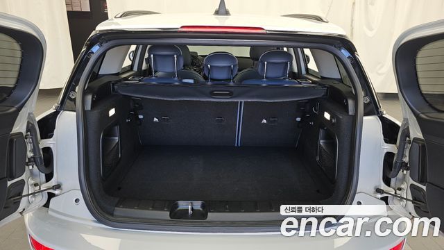 MINI Cooper Clubman Islington Edition 2nd 2021 — фото 24