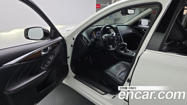 Infiniti Q50 2.2d Exclsive 2015 — фото 10