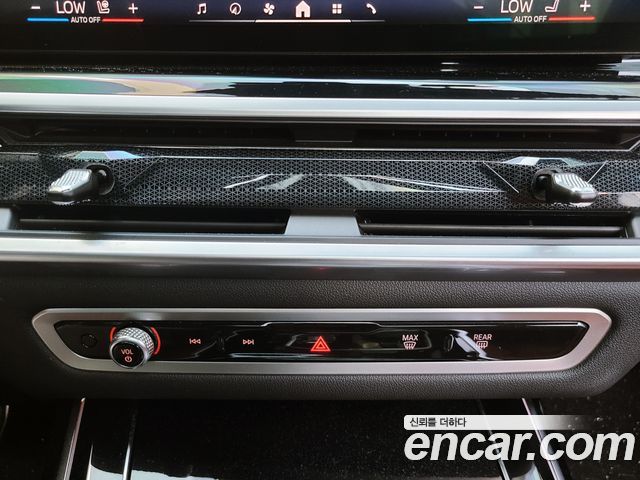 BMW X7 (G07) xDrive 40i M Sport 6STR 2024 — фото 16