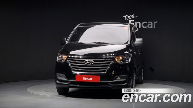 Hyundai Grand Starex Van 3-Seater Smart 2020 — фото 3