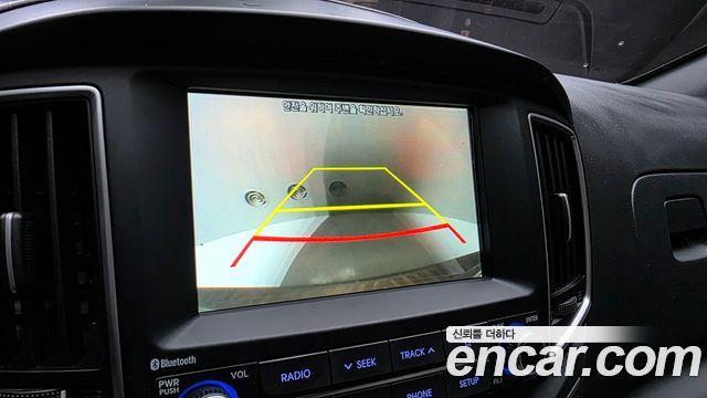 Hyundai Grand Starex Van 3-Seater Smart 2020 — фото 13