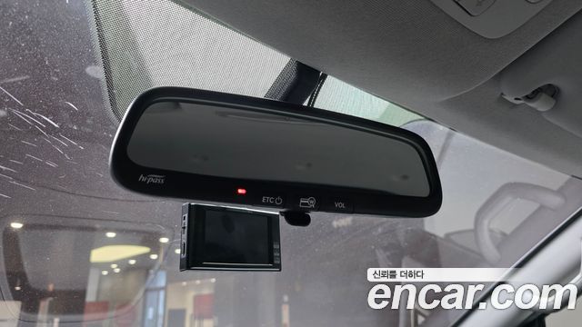 Hyundai Grand Starex Van 3-Seater Smart 2020 — фото 19