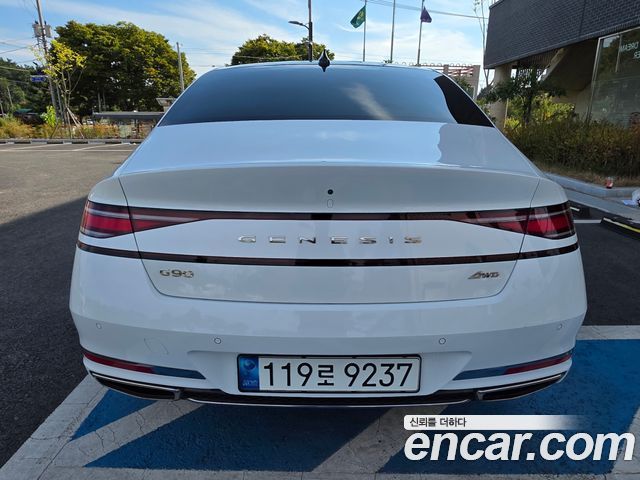 Genesis G90 (RS4) Gasoline 3.5 Turbo e-S/C AWD 2023 — фото 4