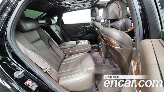 Kia K9 3.8 GDI AWD PlatinumⅡ 2019 — фото 12