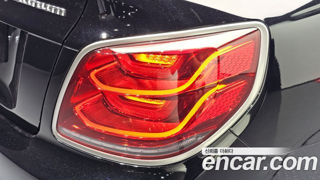 Kia K9 3.8 GDI AWD PlatinumⅡ 2019 — фото 23