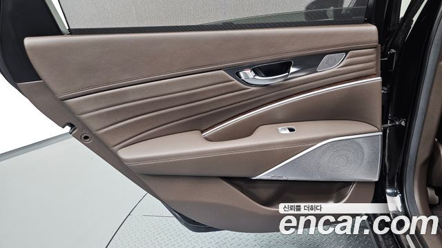 Kia K9 3.8 GDI AWD PlatinumⅡ 2019 — фото 25