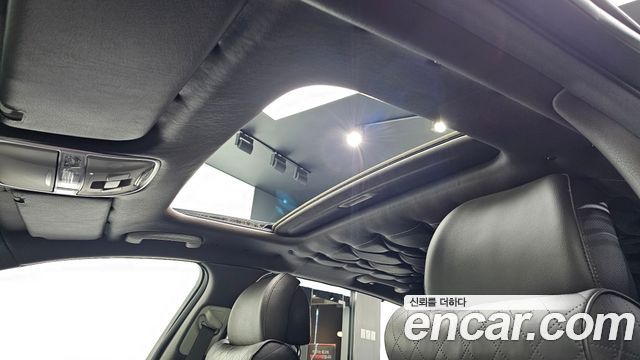 Kia K9 3.8 GDI AWD PlatinumⅡ 2019 — фото 35