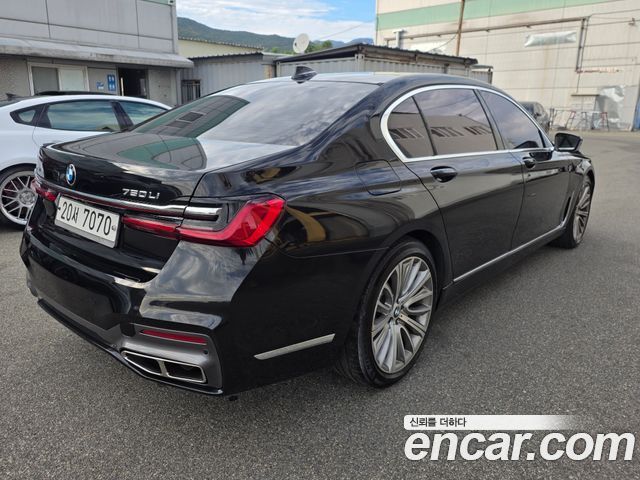 BMW 7 Series (G11) 750Li xDrive Luxury 2016 — фото 6