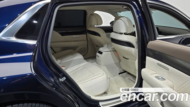 Genesis G90 (RS4) Gasoline 3.5 Turbo AWD 2023 — фото 11