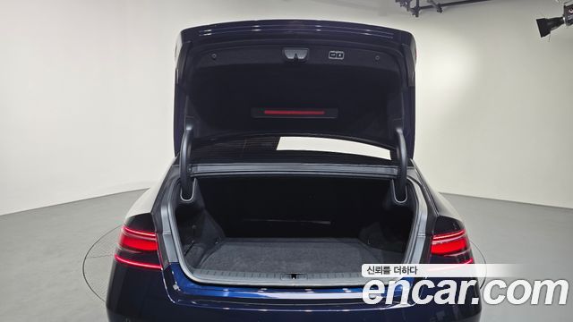 Genesis G90 (RS4) Gasoline 3.5 Turbo AWD 2023 — фото 18