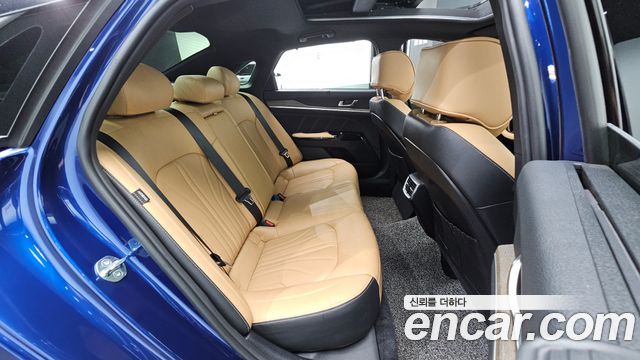 Kia K5 (III) 1.6 Turbo Signature 2023 — фото 11