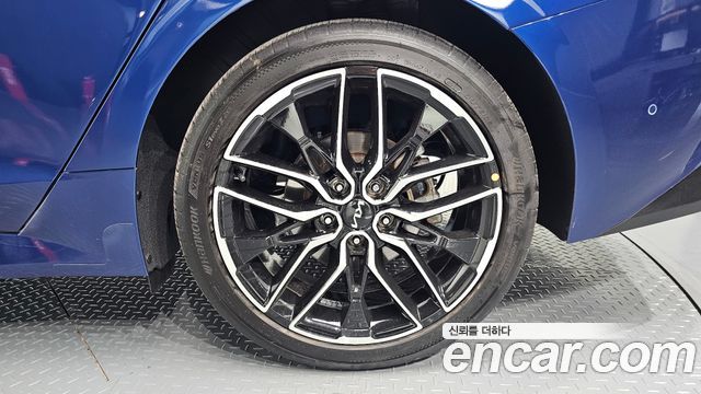 Kia K5 (III) 1.6 Turbo Signature 2023 — фото 21