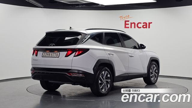 Hyundai Tucson (NX4) Gasoline 1.6 Turbo 2WD Premium 2022 — фото 2