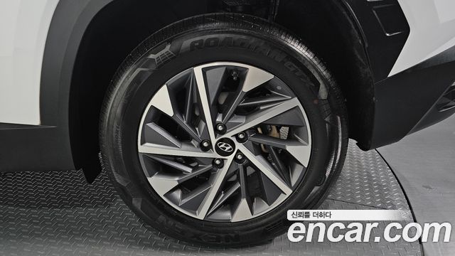 Hyundai Tucson (NX4) Gasoline 1.6 Turbo 2WD Premium 2022 — фото 21