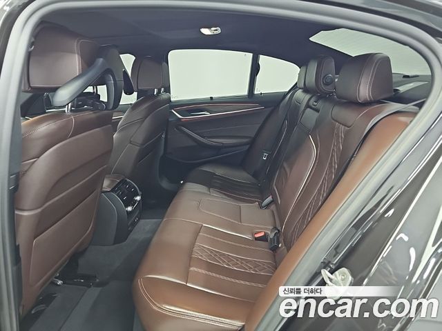 BMW 5 Series (G30) 520d xDrive M Sport Package Plus 2020 — фото 16