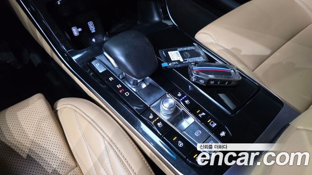 Kia K7 Premier 3.0 GDI Signature 2020 — фото 9