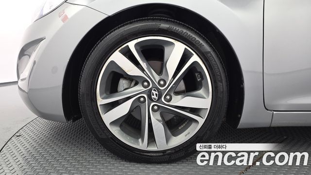 Hyundai Avante 1.6 GDi Modern Standard 2014 — фото 5