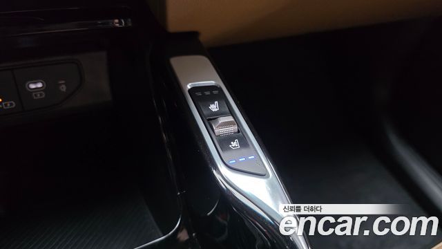Kia Sorento (IV) Gasoline 2.5T 2WD Gravity 2024 — фото 14