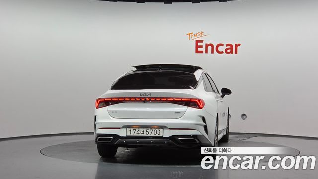 Kia K5 Hybrid (III) Signature 2023 — фото 4
