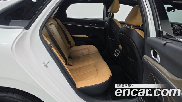 Kia K5 Hybrid (III) Signature 2023 — фото 11