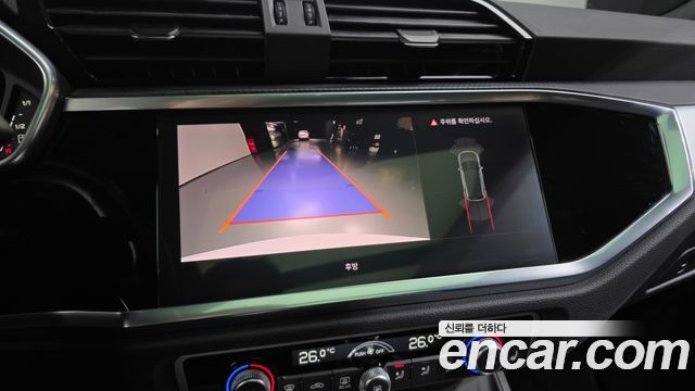 Audi Q3 (F3) 35 TDI Quattro Premium 2023 — фото 15