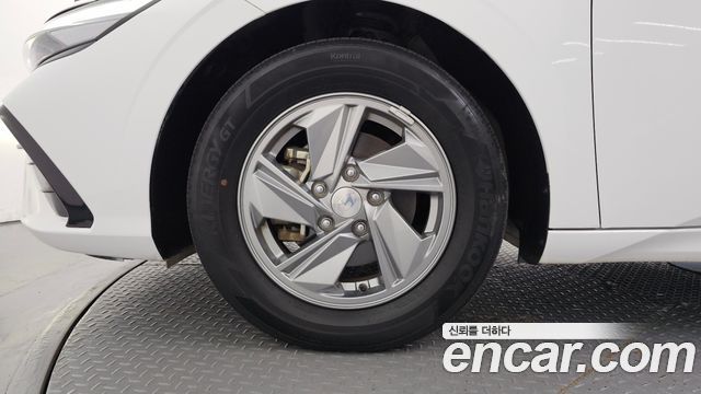 Hyundai Avante (CN7) 1.6 Smart 2024 — фото 5