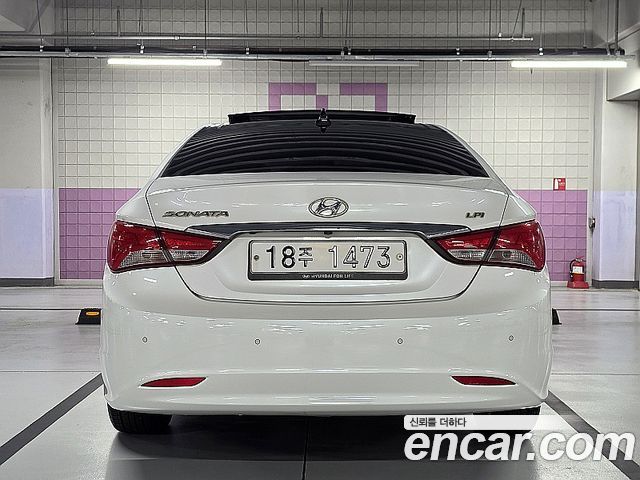 Hyundai Sonata The Brilliant LPI Modern(Handicapped) 2013 — фото 4