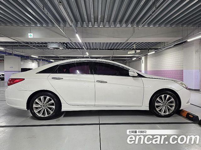 Hyundai Sonata The Brilliant LPI Modern(Handicapped) 2013 — фото 5
