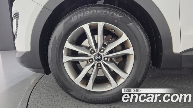 Hyundai Santa Fe (DM) Diesel(e-VGT) 2.0 2WD Premium 2015 — фото 5
