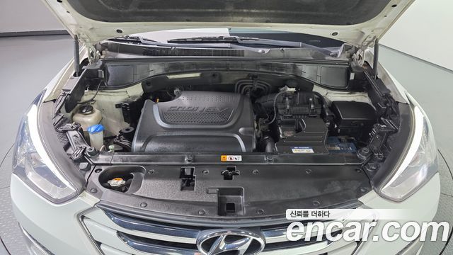 Hyundai Santa Fe (DM) Diesel(e-VGT) 2.0 2WD Premium 2015 — фото 6