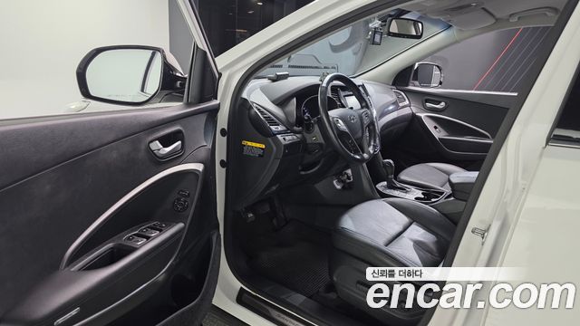 Hyundai Santa Fe (DM) Diesel(e-VGT) 2.0 2WD Premium 2015 — фото 10