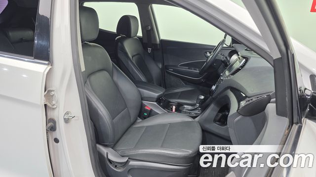 Hyundai Santa Fe (DM) Diesel(e-VGT) 2.0 2WD Premium 2015 — фото 11