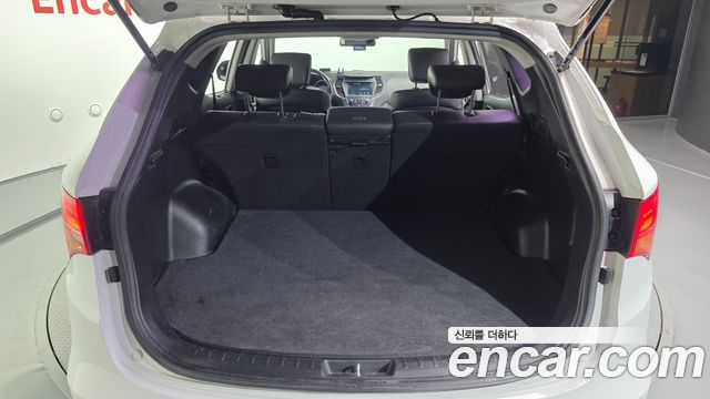 Hyundai Santa Fe (DM) Diesel(e-VGT) 2.0 2WD Premium 2015 — фото 20