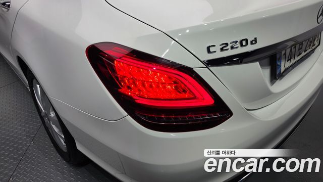 Mercedes-Benz C-Class (W205) C220 d Avantgarde 2019 — фото 23