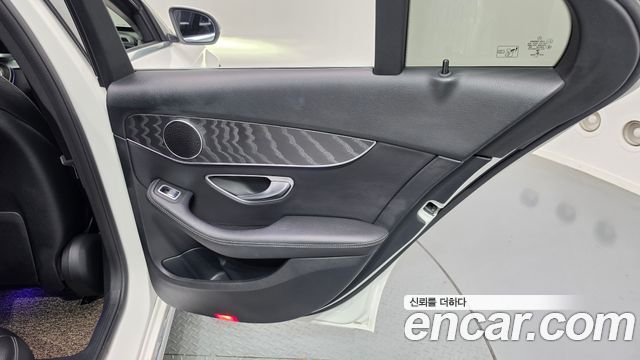 Mercedes-Benz C-Class (W205) C220 d Avantgarde 2019 — фото 25