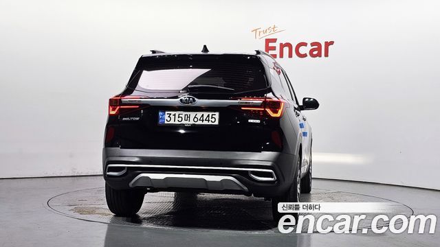 Kia Seltos Gasoline 1.6 Turbo 2WD Signature 2022 — фото 4