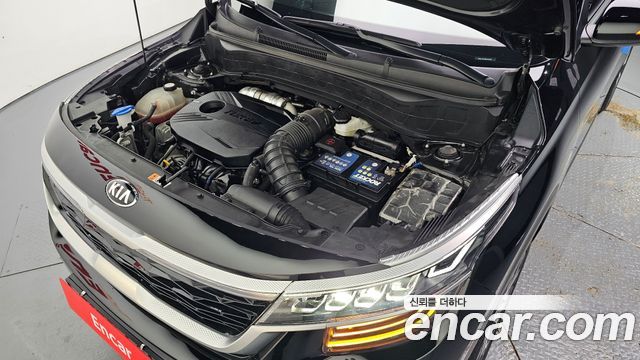 Kia Seltos Gasoline 1.6 Turbo 2WD Signature 2022 — фото 6