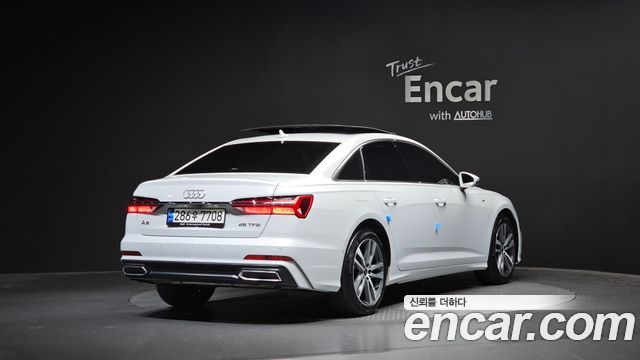 Audi A6 (C8) 45 TFSI Premium 2023 — фото 2