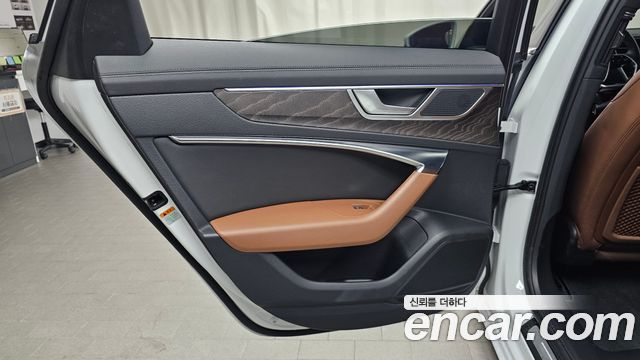 Audi A6 (C8) 45 TFSI Premium 2023 — фото 25