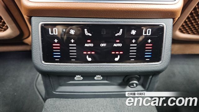 Audi A6 (C8) 45 TFSI Premium 2023 — фото 31
