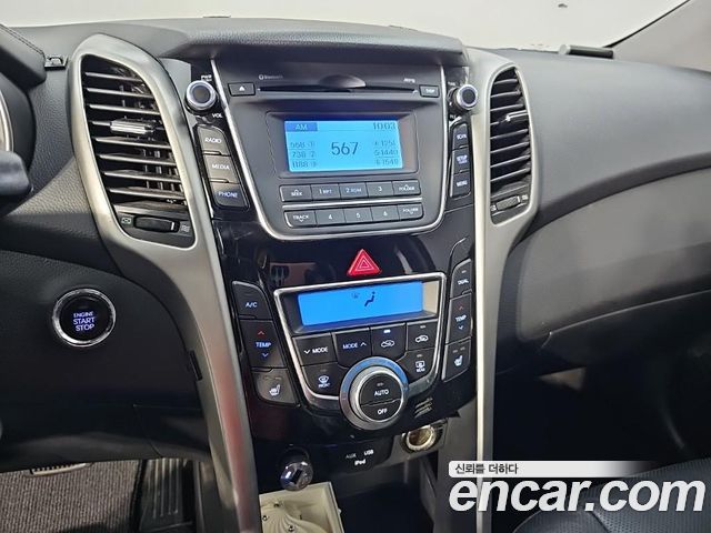 Hyundai i30 Diesel 1.6 PYL 2016 — фото 18