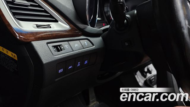 Hyundai Santa Fe (DM) Diesel(e-VGT) 2.0 4WD Exclusive Special 2015 — фото 16