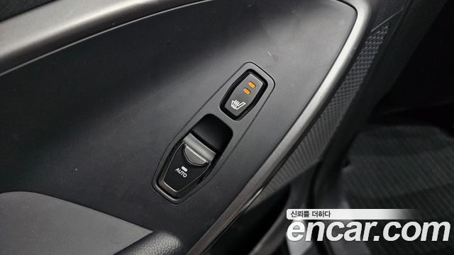 Hyundai Santa Fe (DM) Diesel(e-VGT) 2.0 4WD Exclusive Special 2015 — фото 18