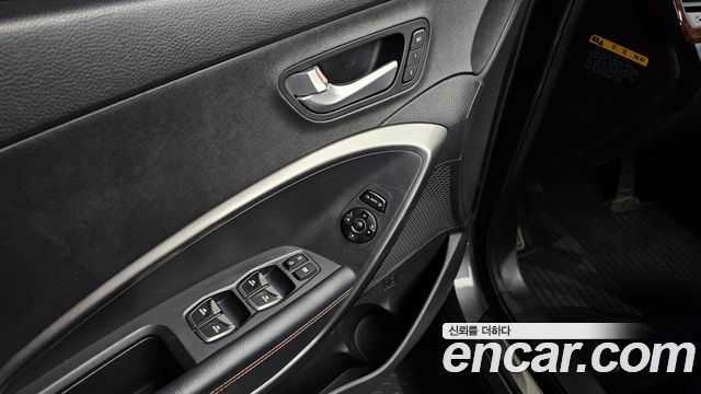 Hyundai Santa Fe (DM) Diesel(e-VGT) 2.0 4WD Exclusive Special 2015 — фото 27